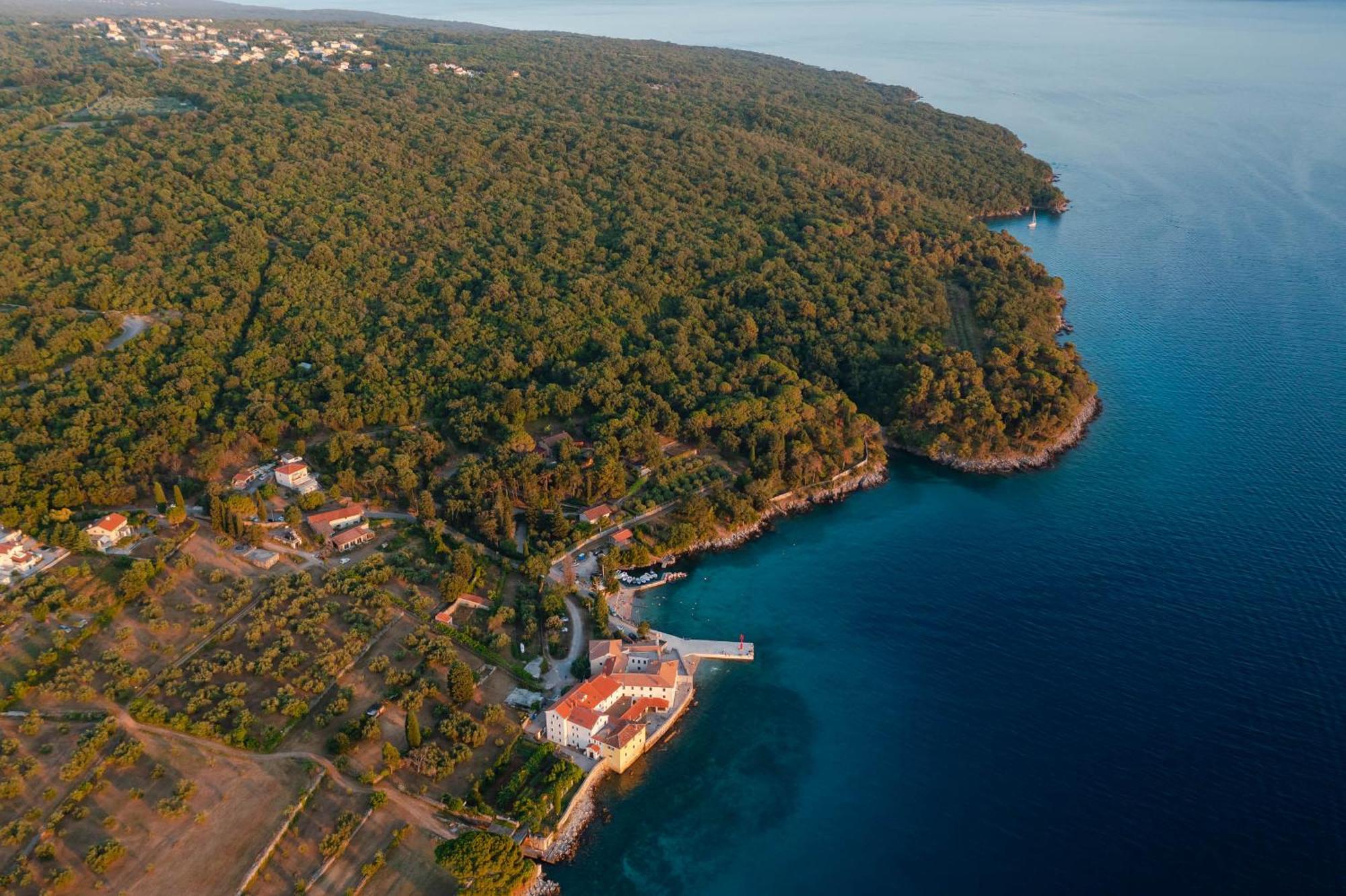 Villa Sara - Perfect Family Holiday Brzac Экстерьер фото