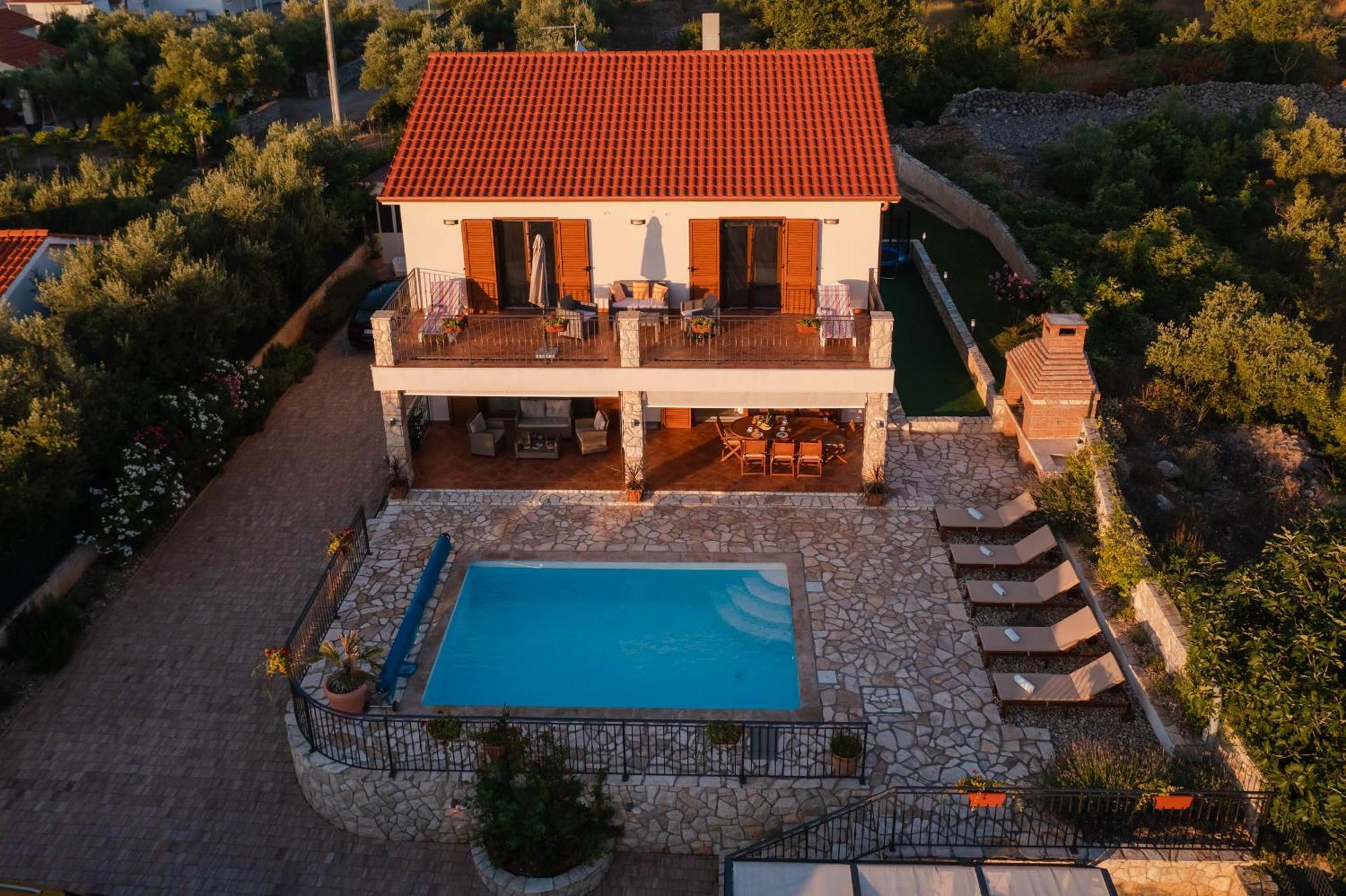 Villa Sara - Perfect Family Holiday Brzac Экстерьер фото