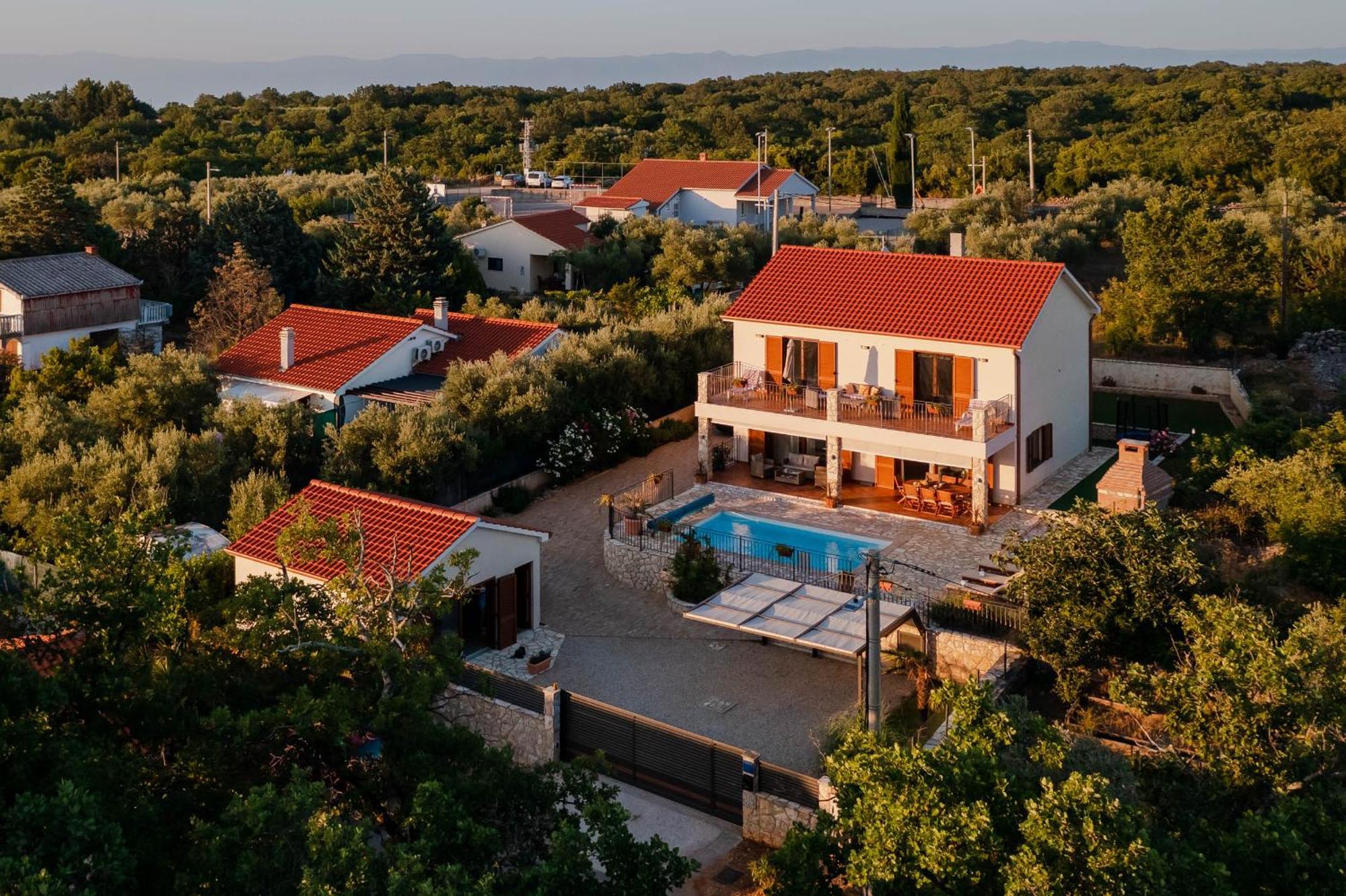 Villa Sara - Perfect Family Holiday Brzac Экстерьер фото