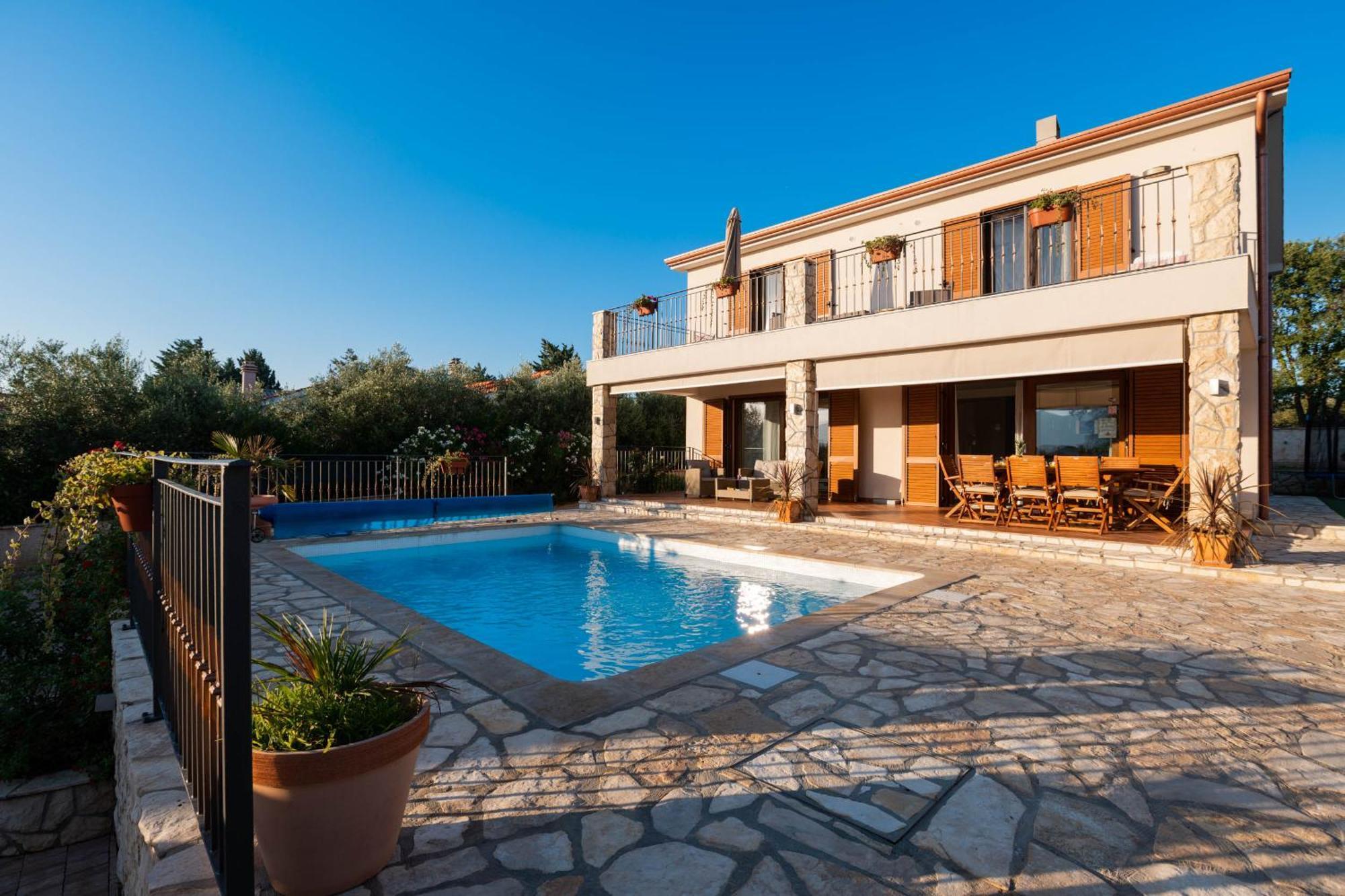 Villa Sara - Perfect Family Holiday Brzac Экстерьер фото